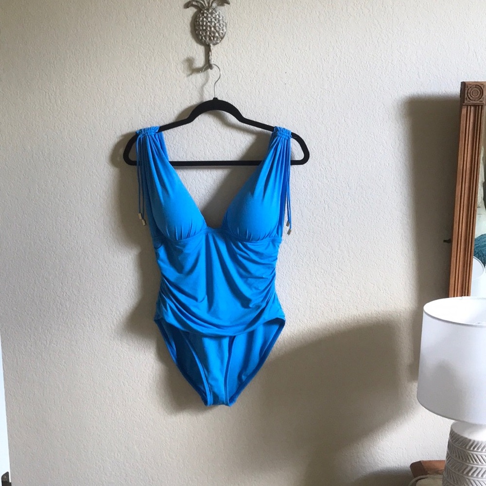 La Blanca one piece swimsuit